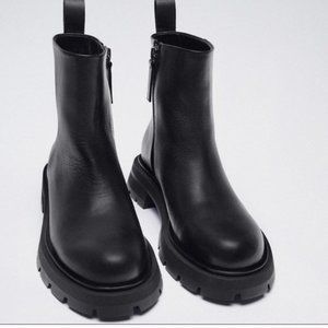 NWT Zara AIRFIT® Black Leather Low Heel Lug Track Sole Zippered Boots 37 / 6.5